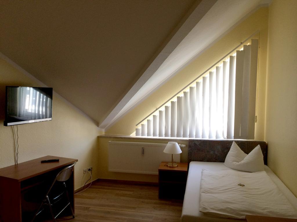 Hotel Thueringer Hof Iéna Chambre photo
