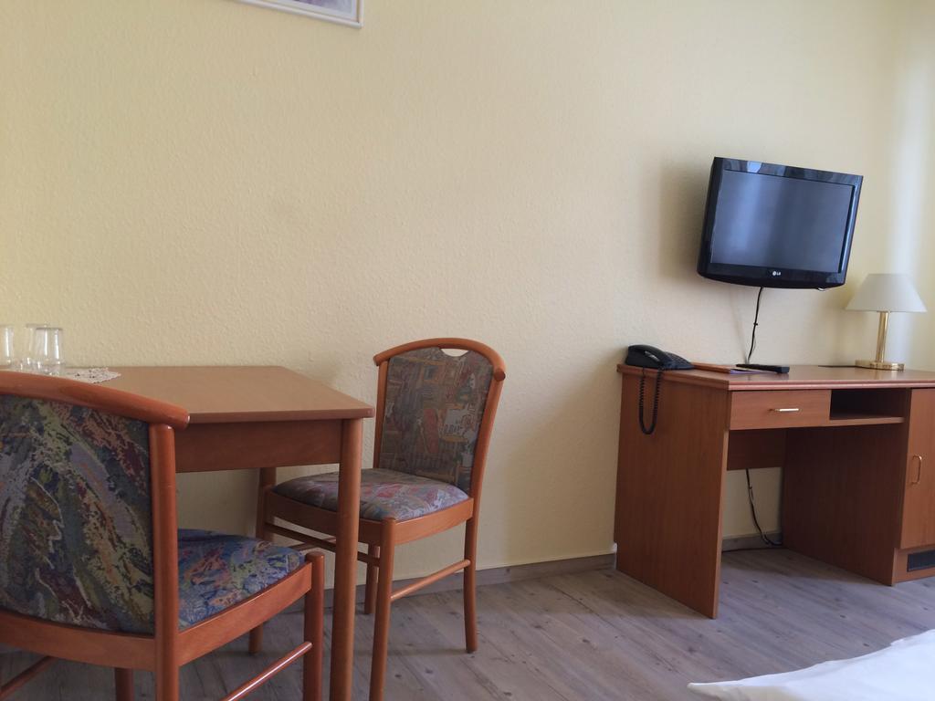 Hotel Thueringer Hof Iéna Chambre photo